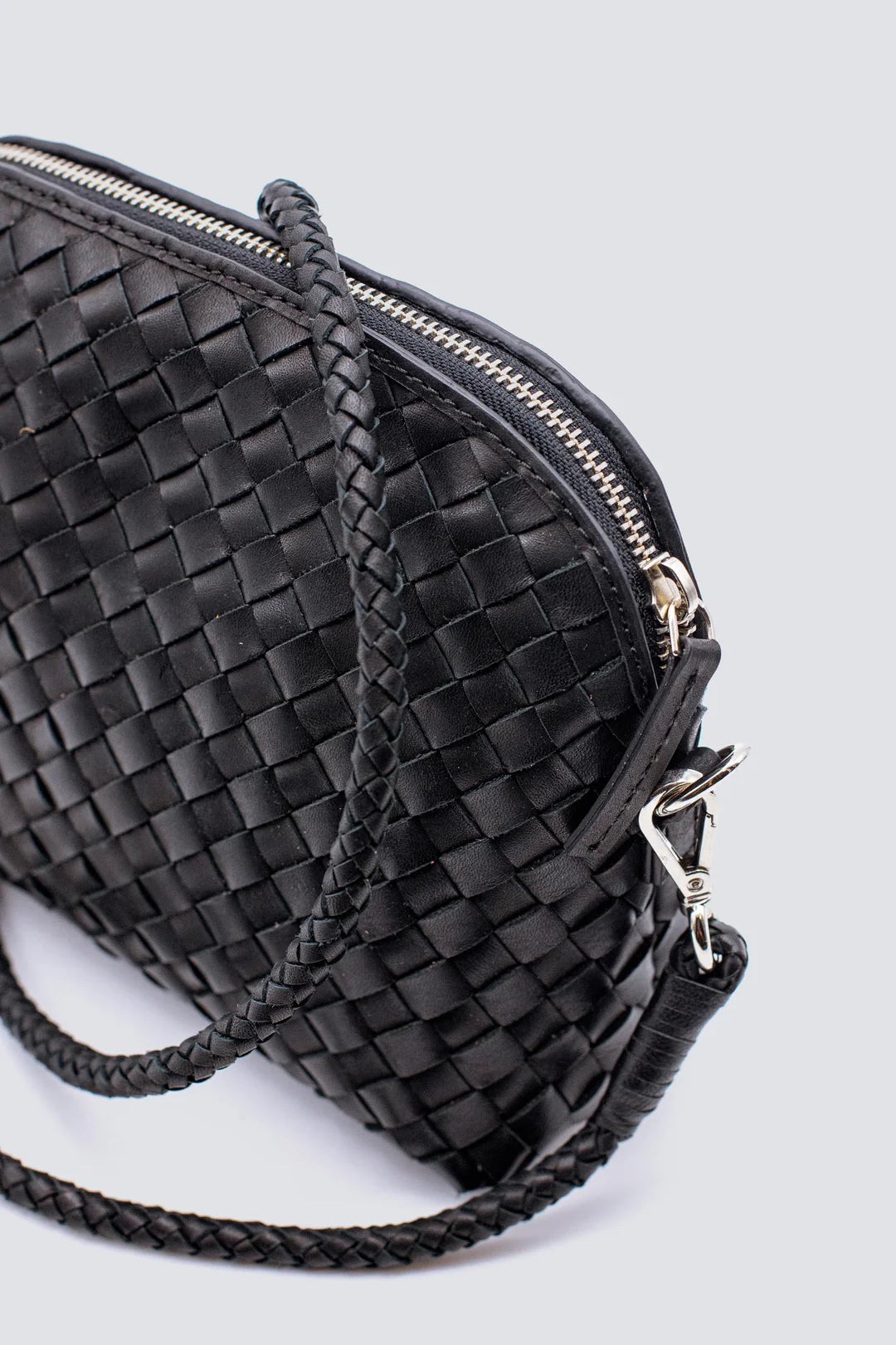 Chunky Fellini Pochette in Black, from Dragon Diffusion