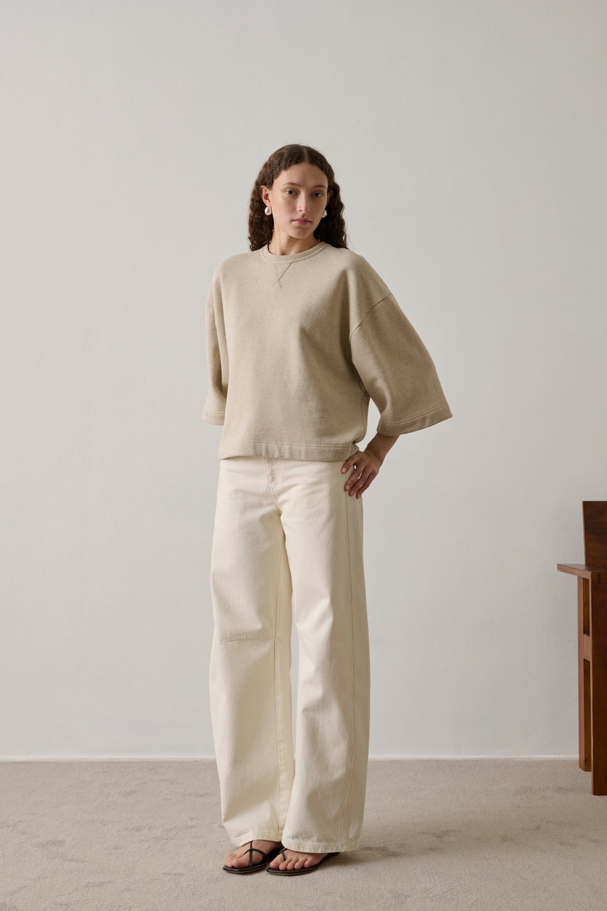 Iksan Sweatshirt in Beige, from Soeur