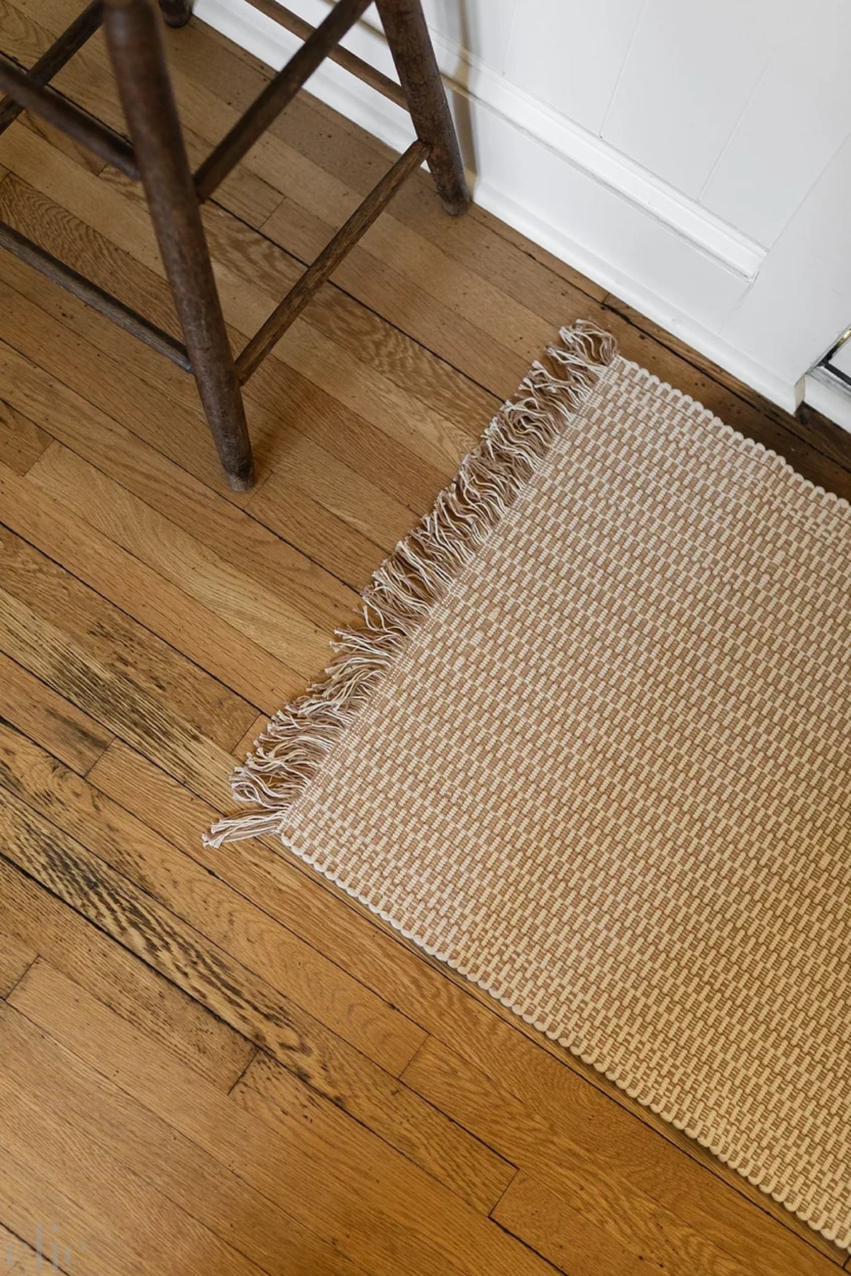 The Hand Loomed Cotton Rug in Natural