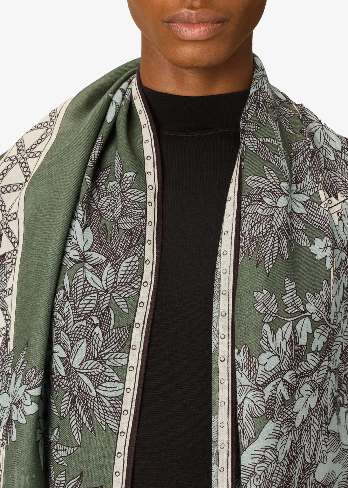 1889 Scarf in Khaki, from Inoui Editions