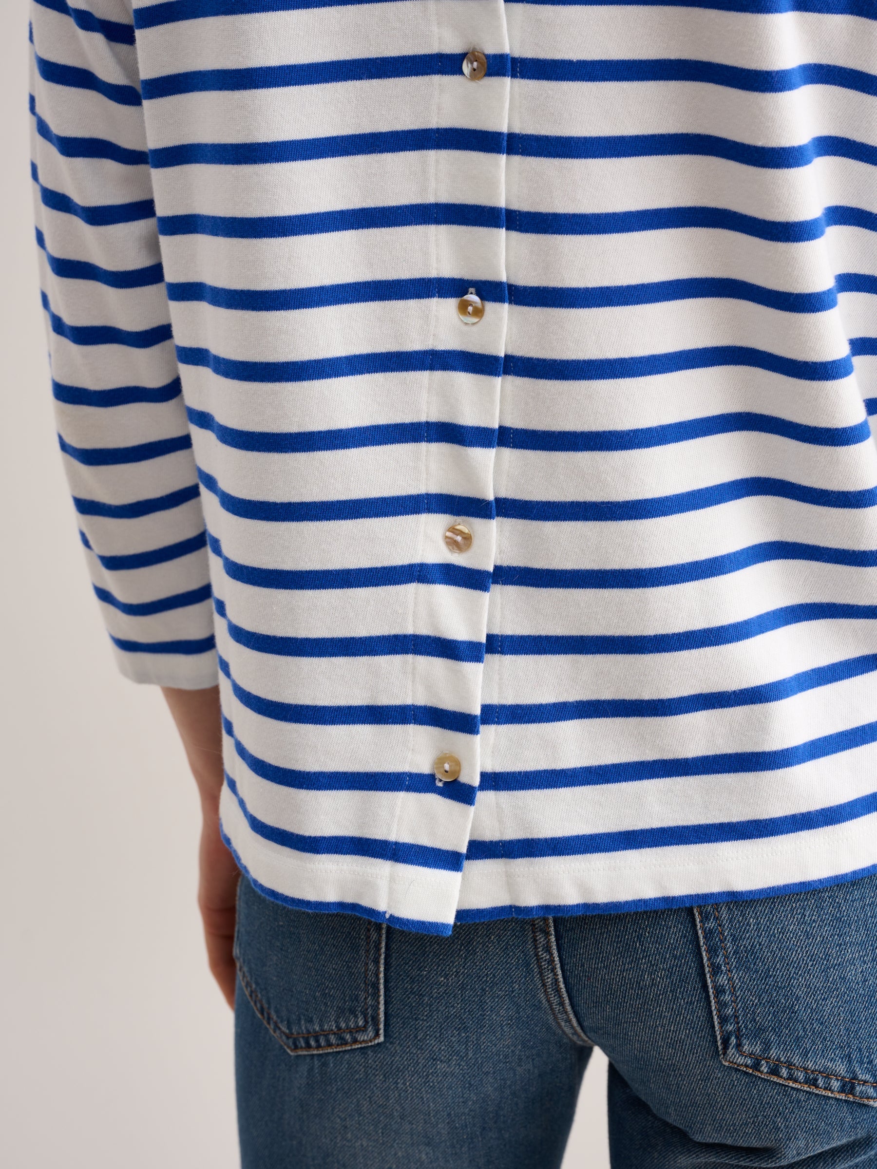 Maow T-shirt, from Bellerose