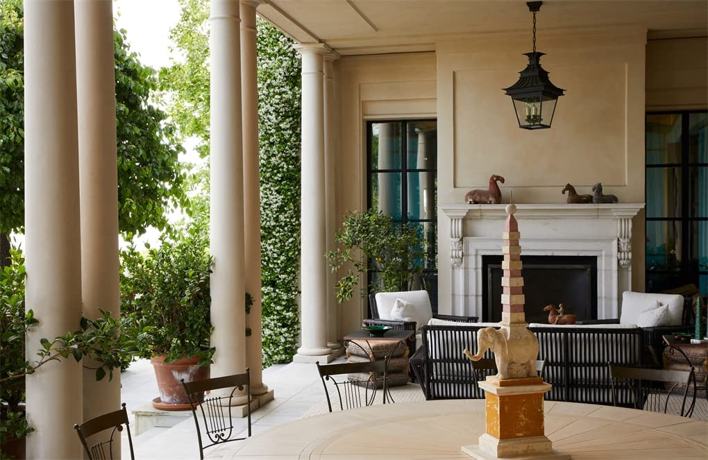 Objects of Desire: A Lifetime of Collecting