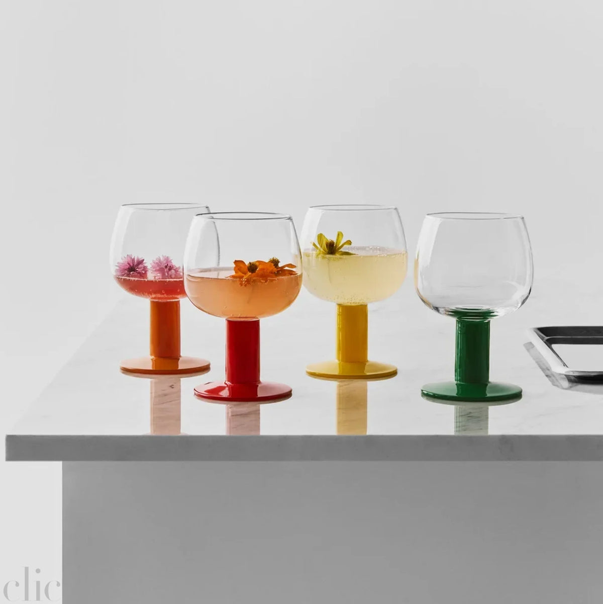 Set of 4 Glass Set in Mix Colors
