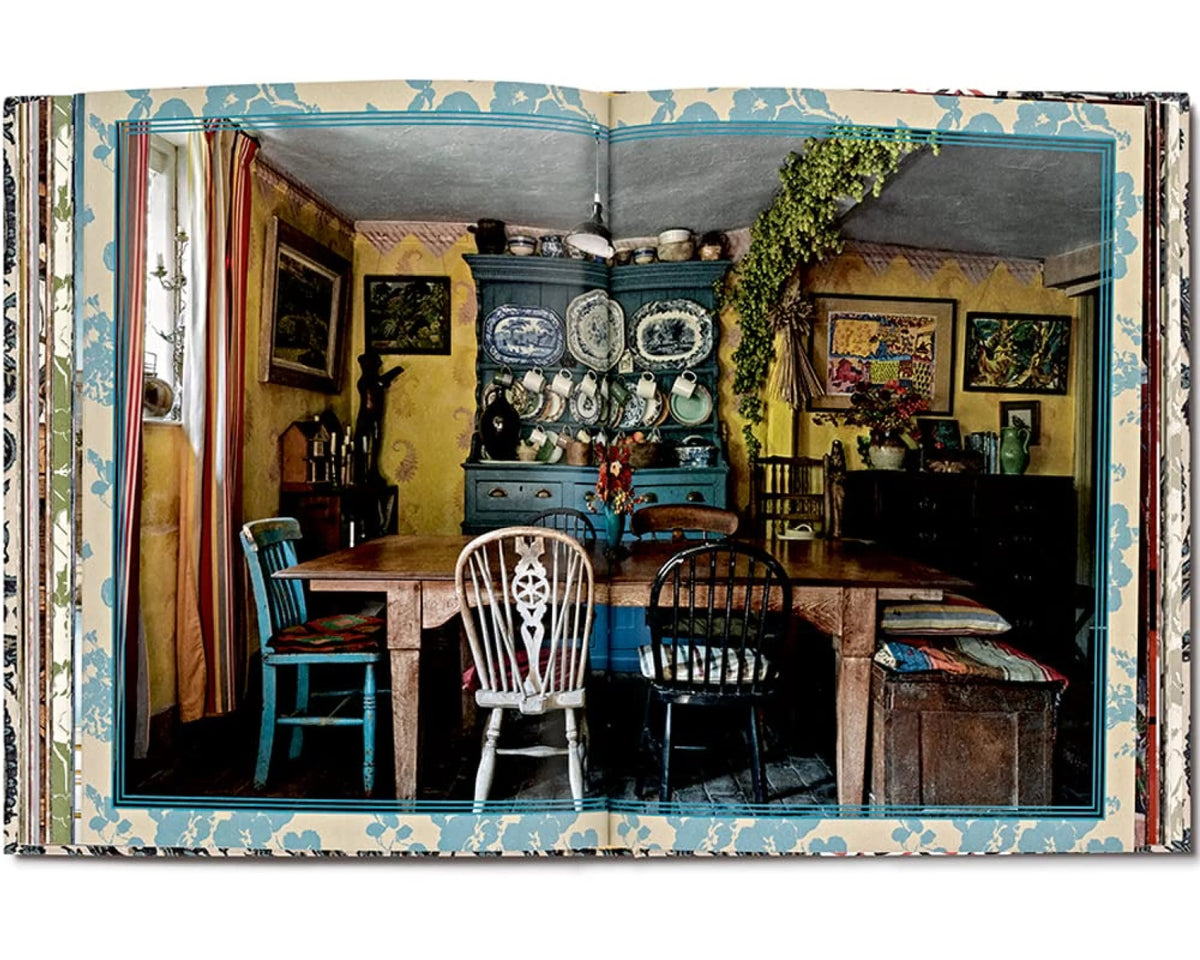 Casa Cabana: A visual anthology on home decorating and entertaining from interiors magazine Cabana