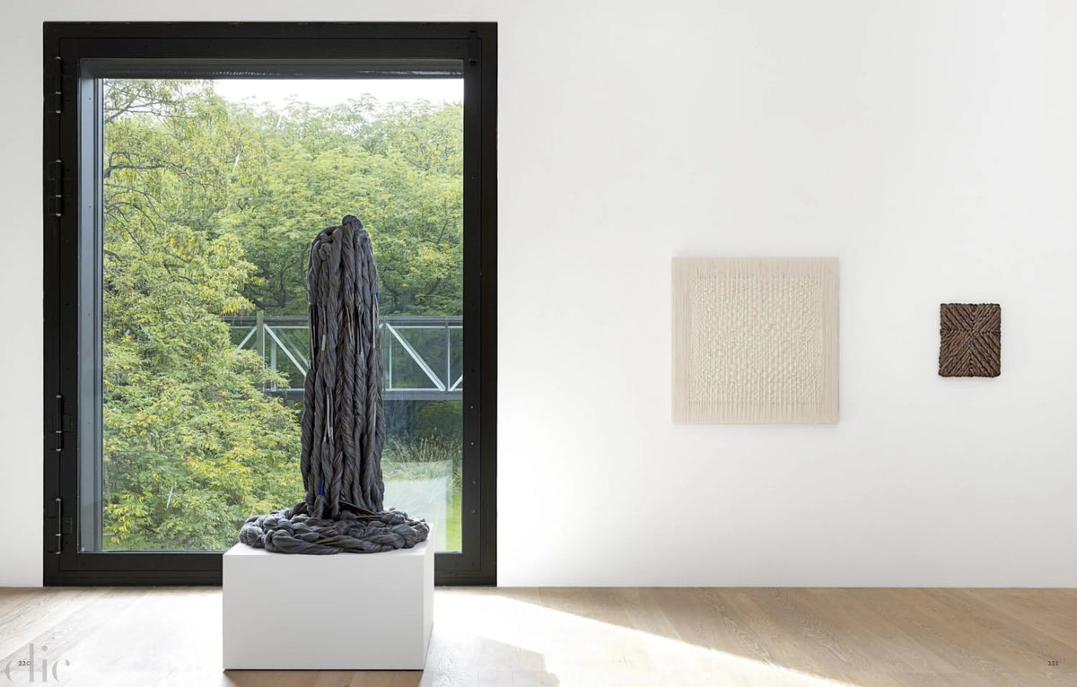 Sheila Hicks