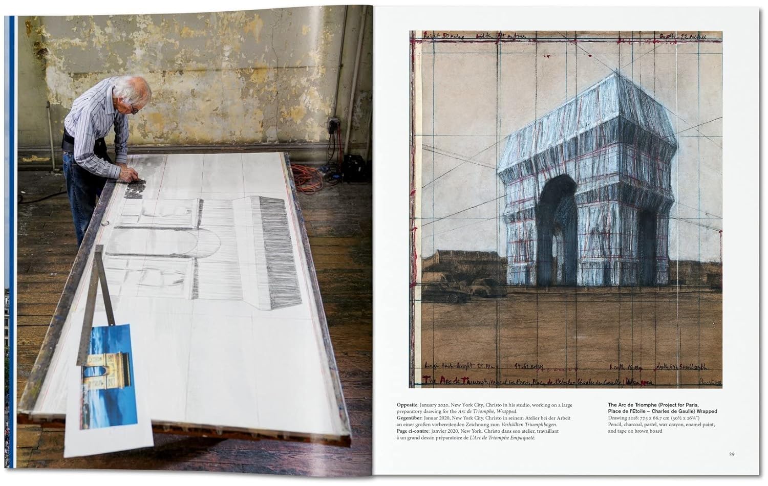 Christo and Jeanne-claude. L’arc De Triomphe, Wrapped