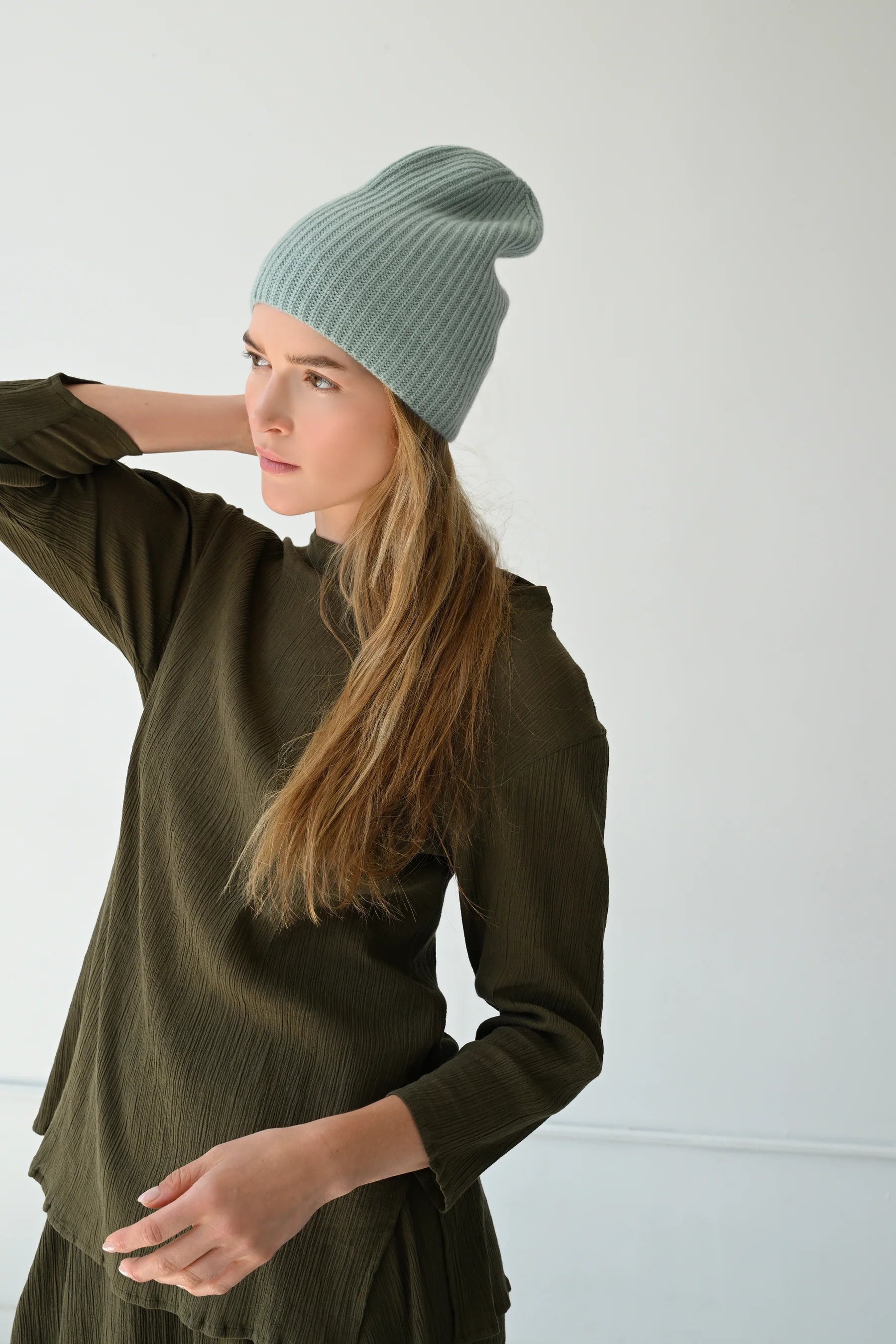 Cashmere Beanie in Dew, from 8.6.4