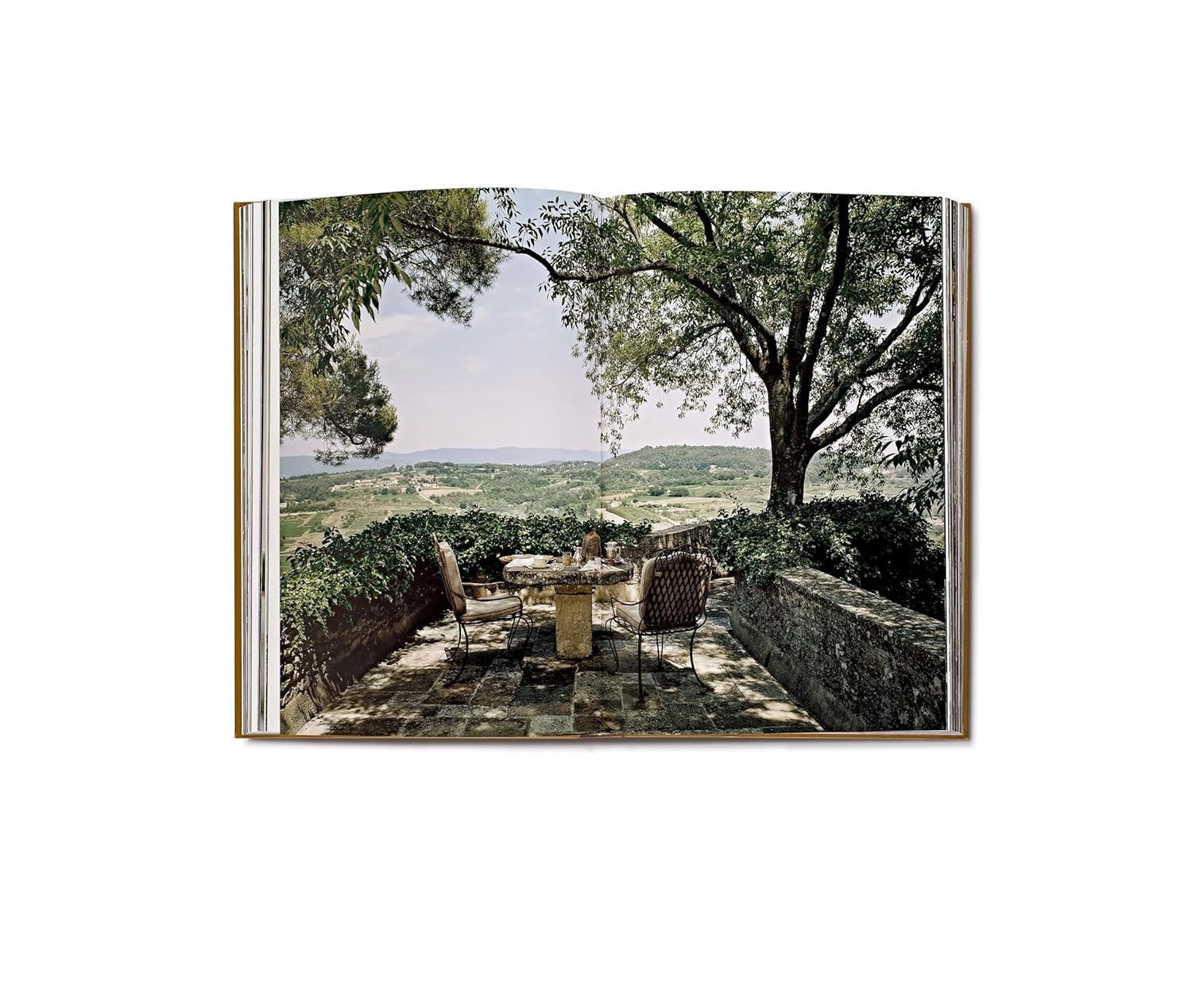 Rose Tarlow: Three Houses