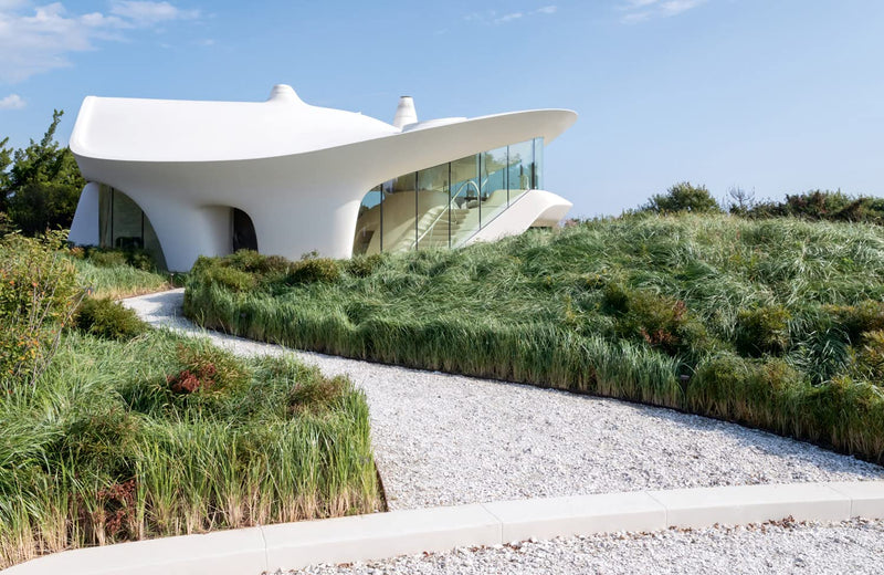 Blue Dream and the Legacy of Modernism in the Hamptons: A House by Diller Scofidio + Renfro