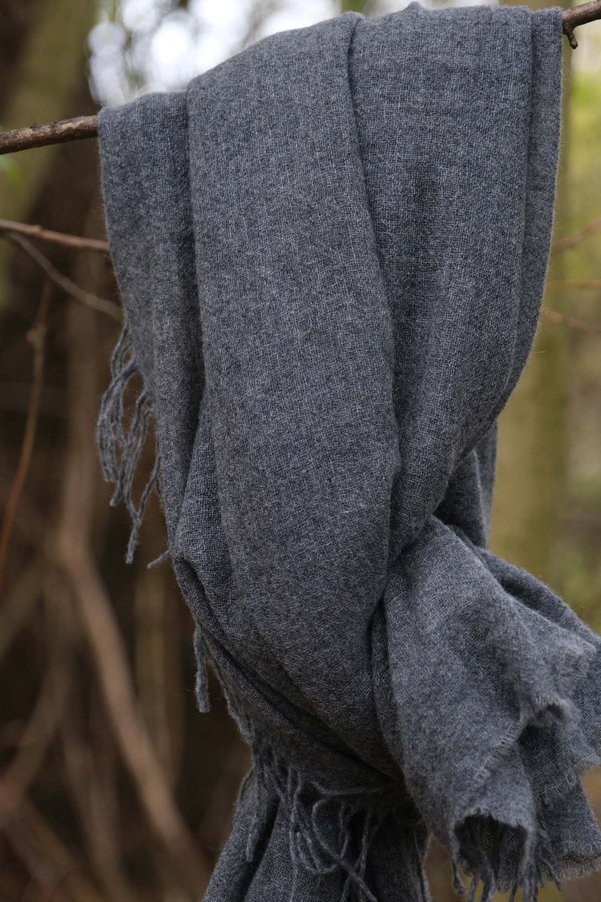 Airy Cashmere Wrap in Grey Charcoal, from Oats and Rice