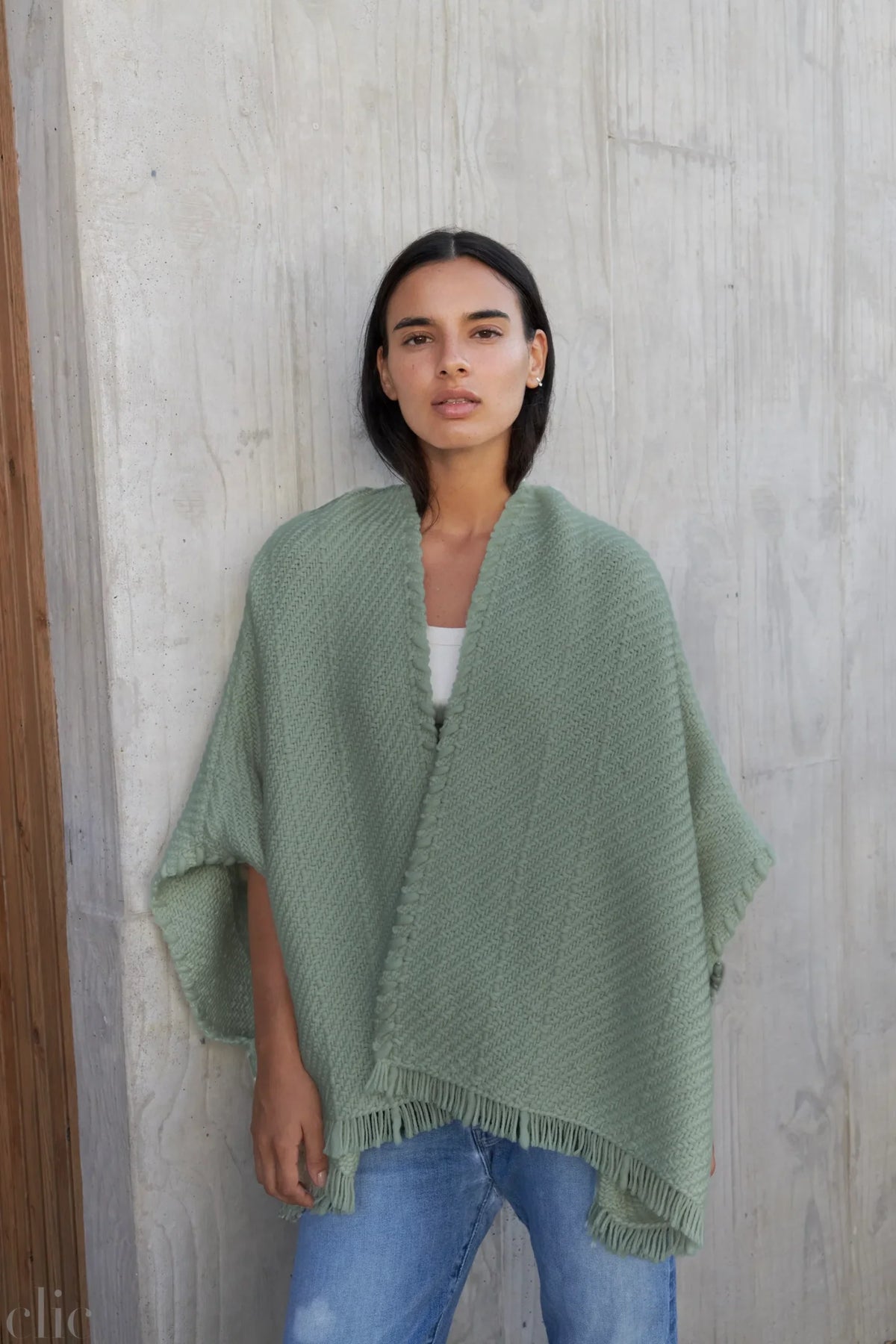 Lose Bella Cardigan in Vine, from Wehve
