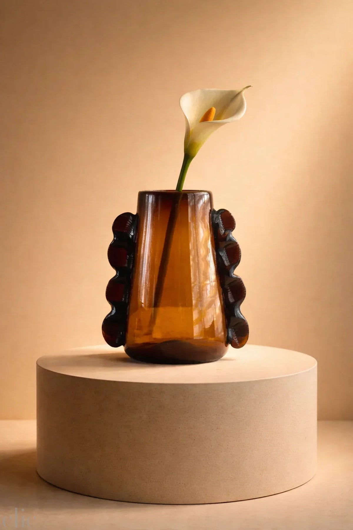 Betta Vase in Amber, from Meso