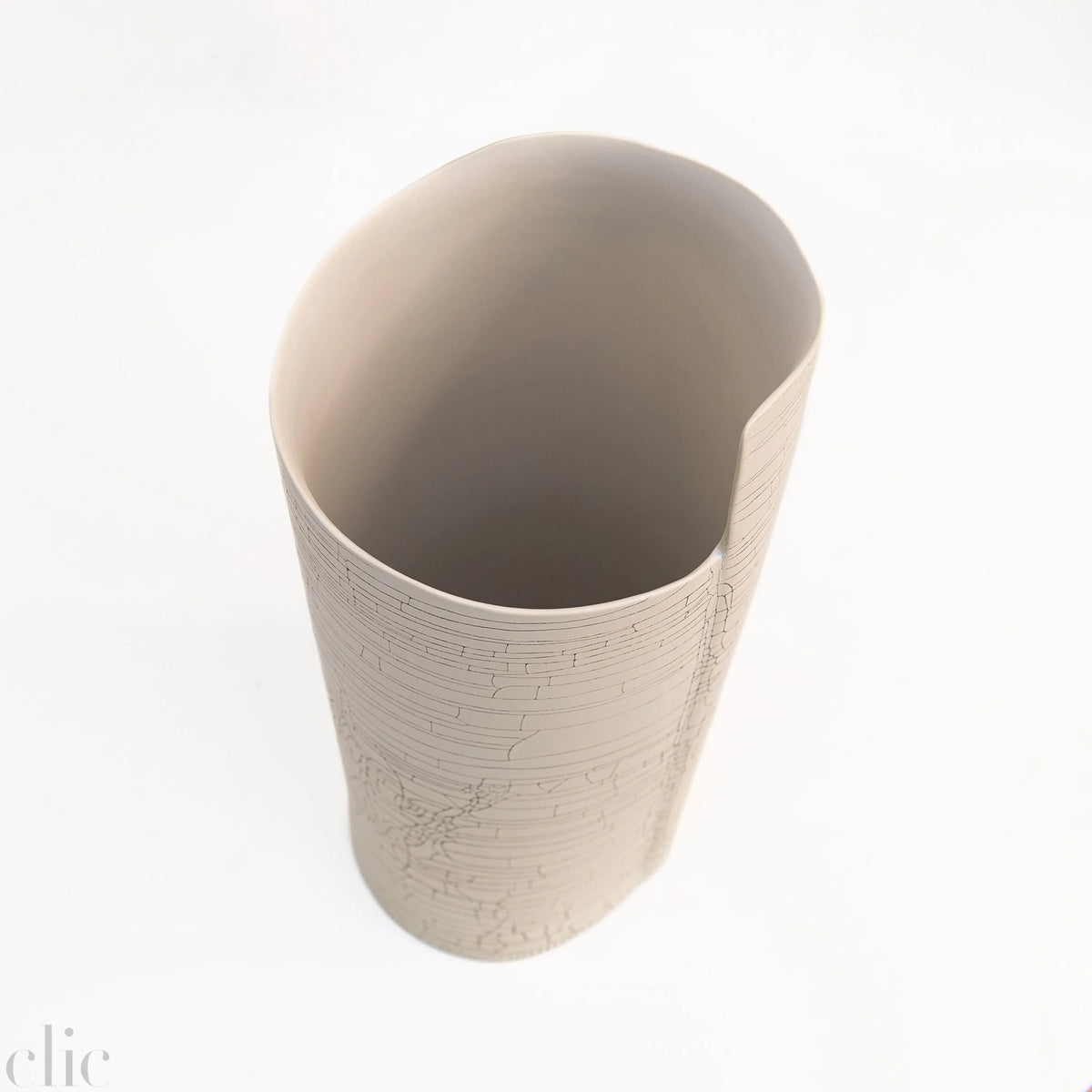 Torre 5 in White Craquele, from Rina Menardi
