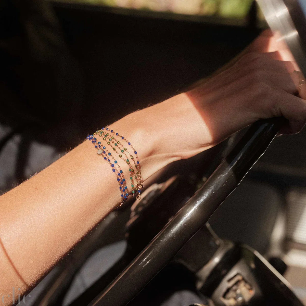 Classic Gigi Emerald Bracelet, Yellow Gold from Gigi Clozeau