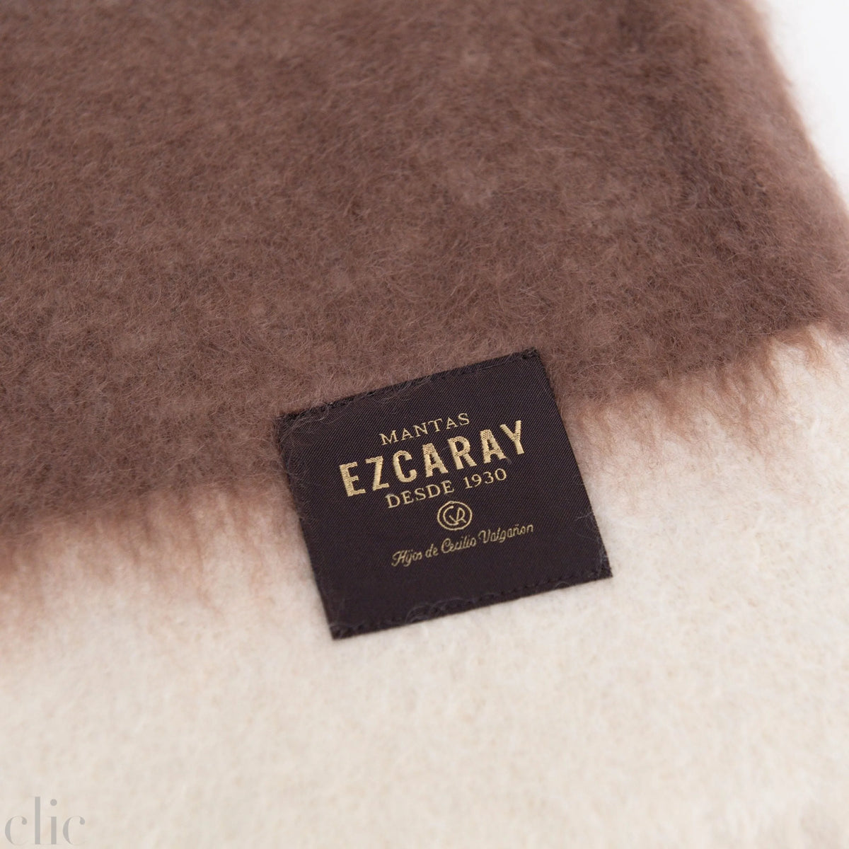 Serenity Throw 42, from Mantas Ezcaray