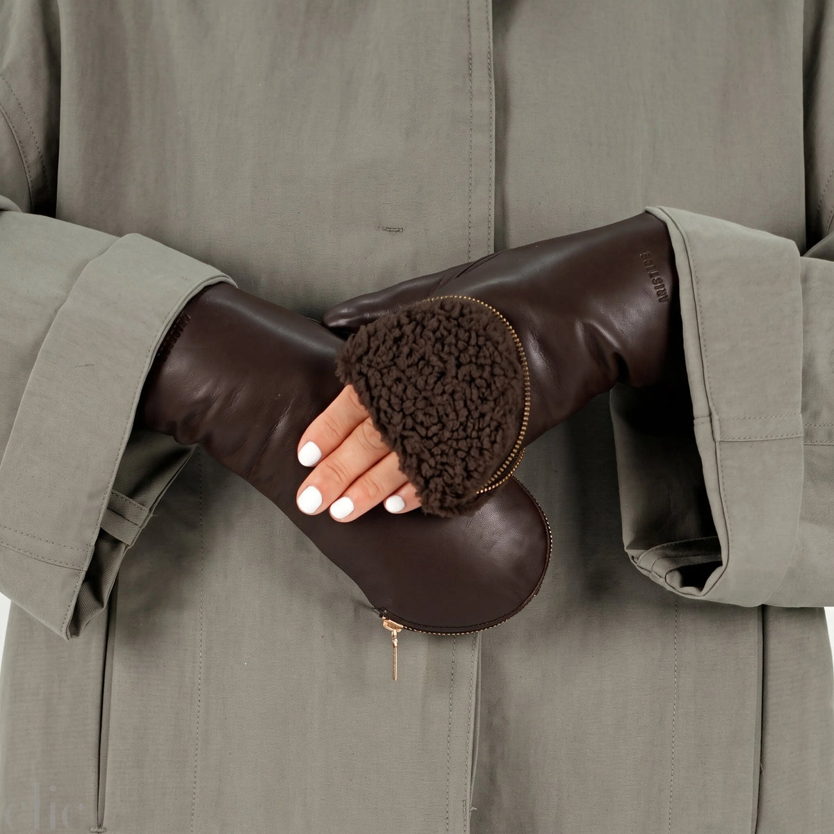 AP136 Gloves in Brown and Brown, from Aristide