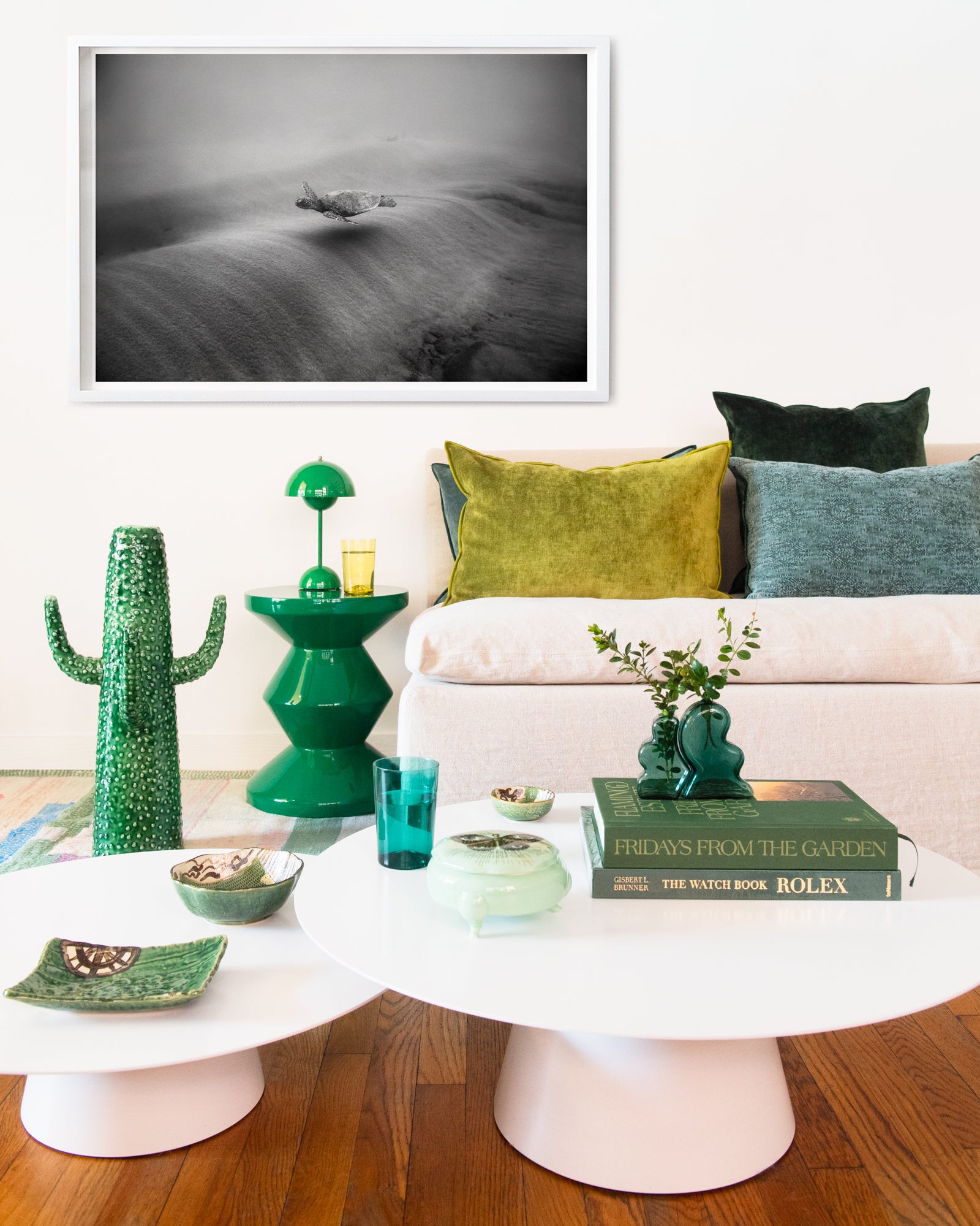 Green Sea Turtle over Moving Sand (SC-596) by Wayne Levin