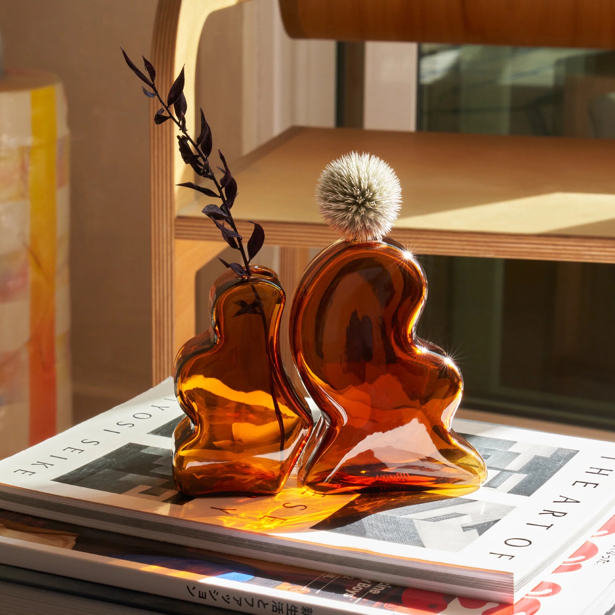 Interlocking Vase in Amber, from Manu Nanu