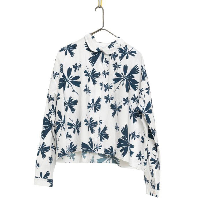 Shirt Cecile with Blue Flowers, from Hannoh Wessel