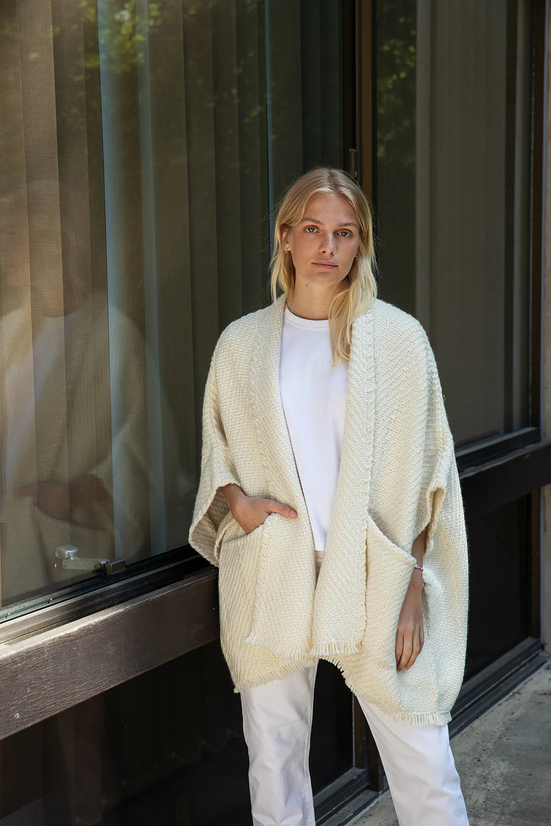 Lose Billy Cardigan in Ivoire, from Wehve