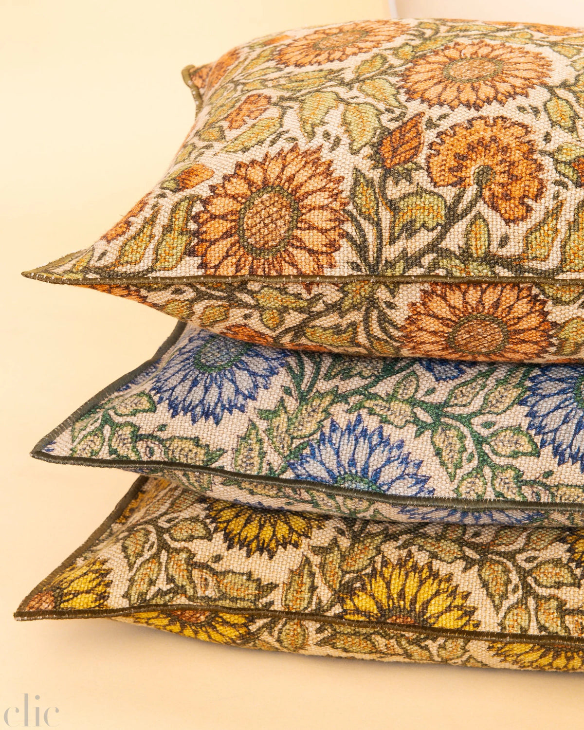 Wabi Sabi Tournesol 16x24 in Nuage, from Maison de Vacances