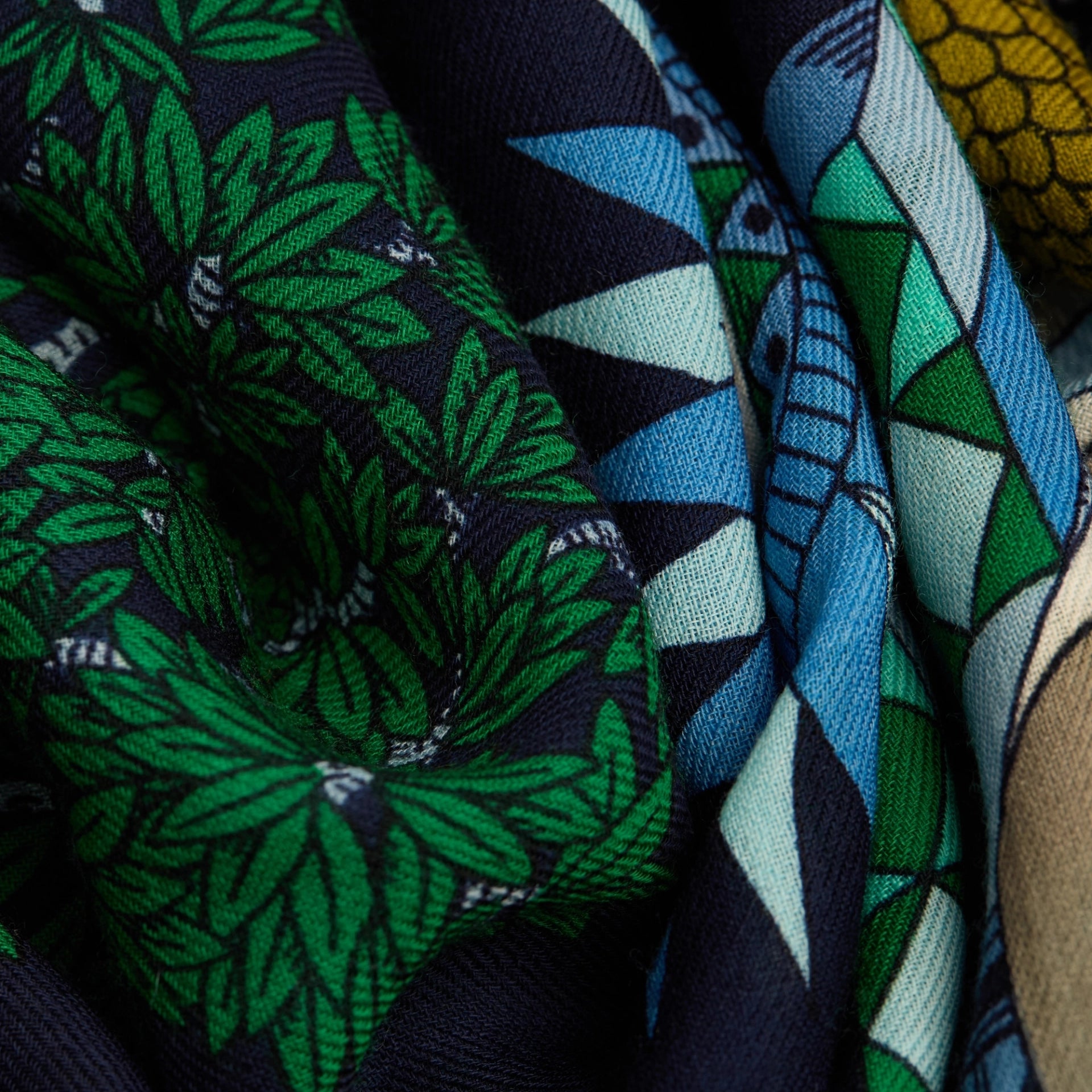 Carre 100 Nicolas in Green, from Inoui Editions