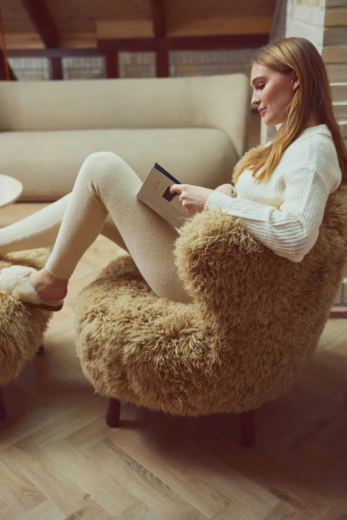 Emil Lounge Chair