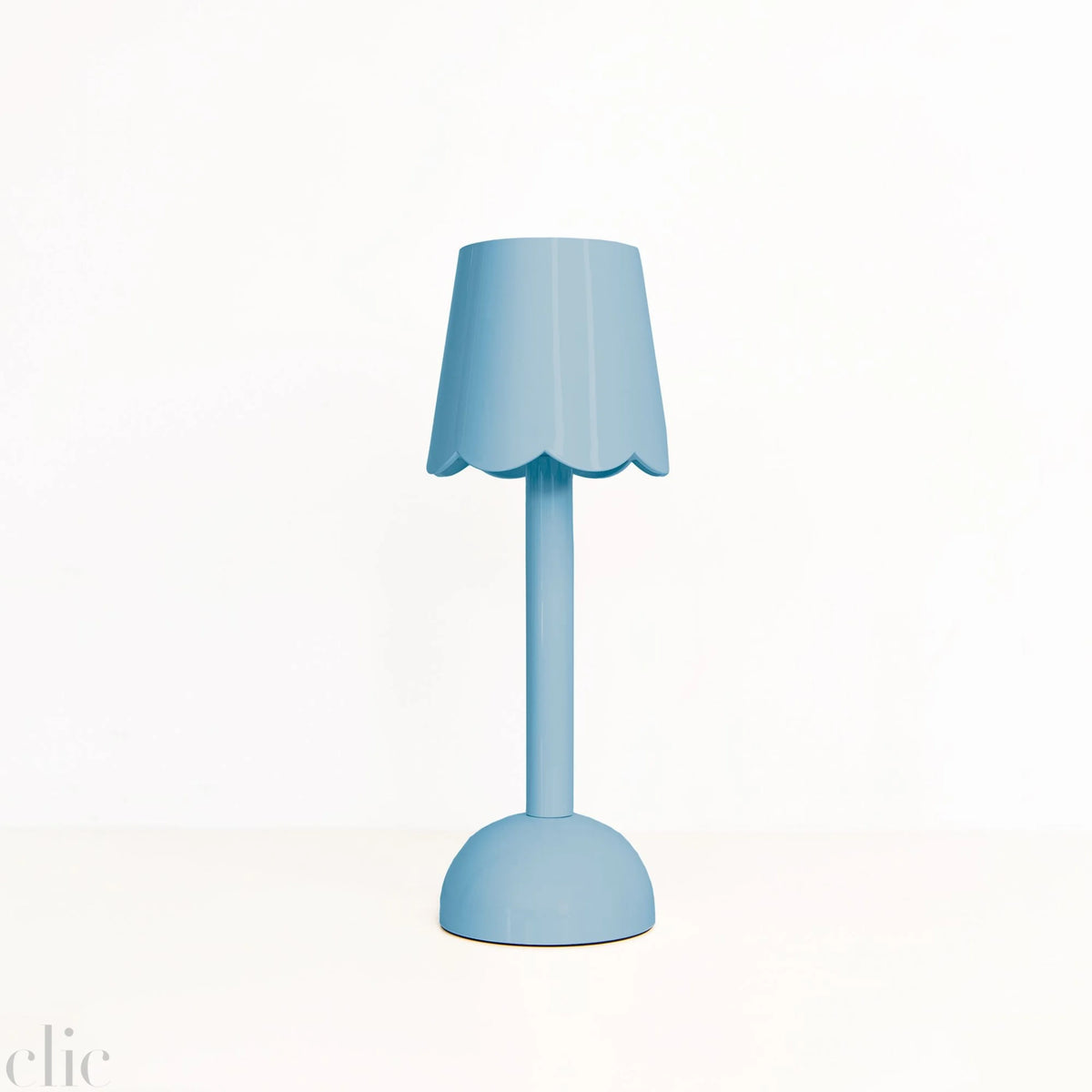 Scallop LED Lamp in Periwinkle