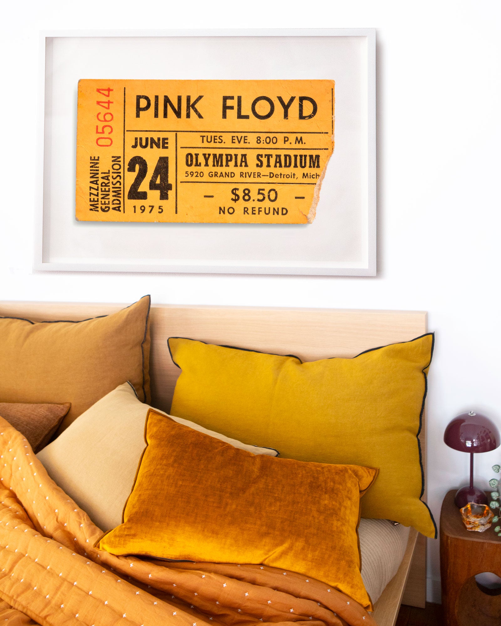 Pink Floyd by Blaise Hayward