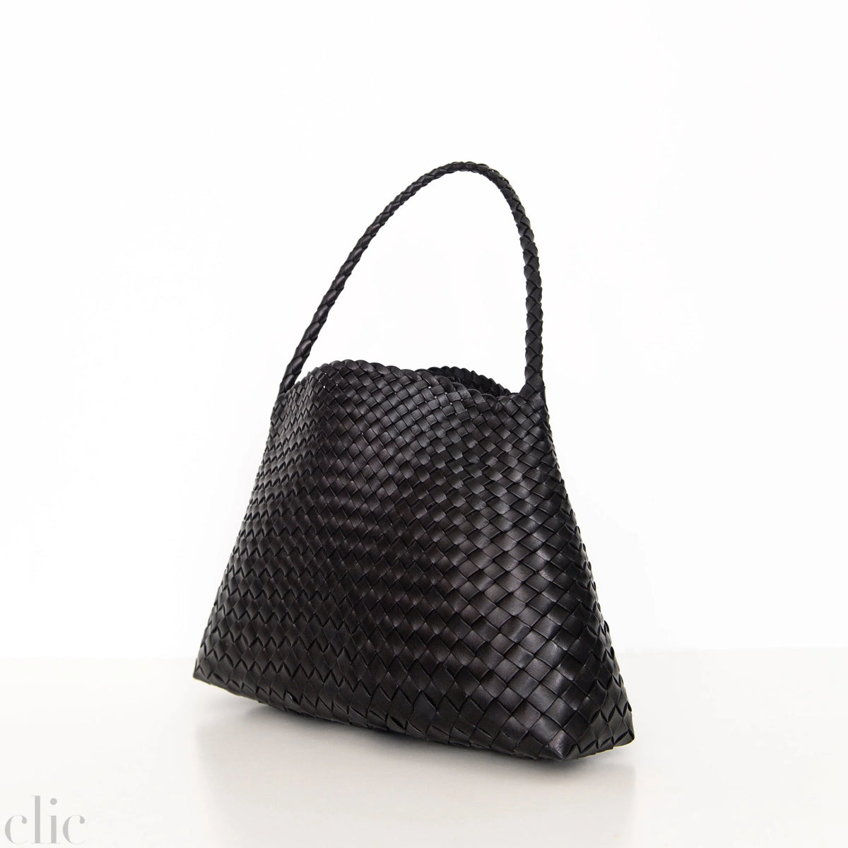 Santa Maria in Black, from Dragon Diffusion