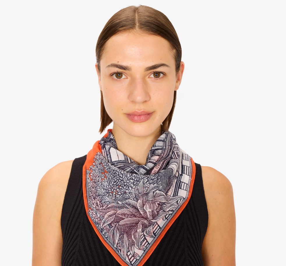 Square 70 Mirage in Orange, from Inoui Editions