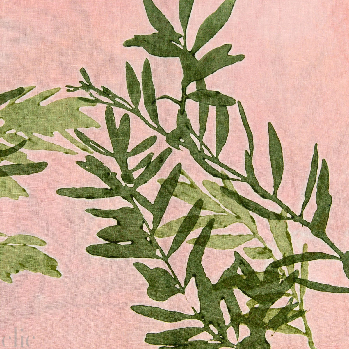 Leccino Verde Tablecloth in Rosa, from Bertozzi