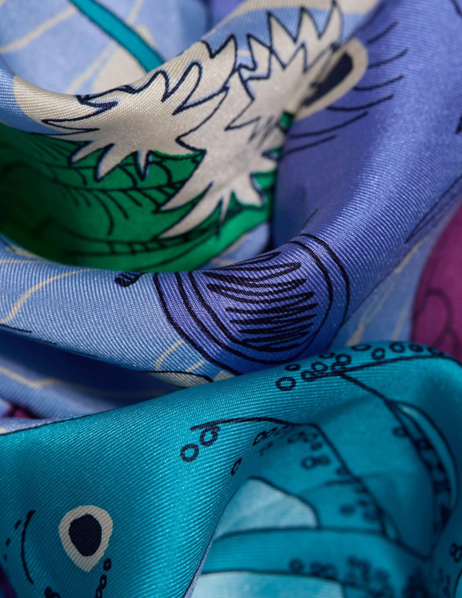 Carre 65 Fantastique in Lilac, from Inoui Editions