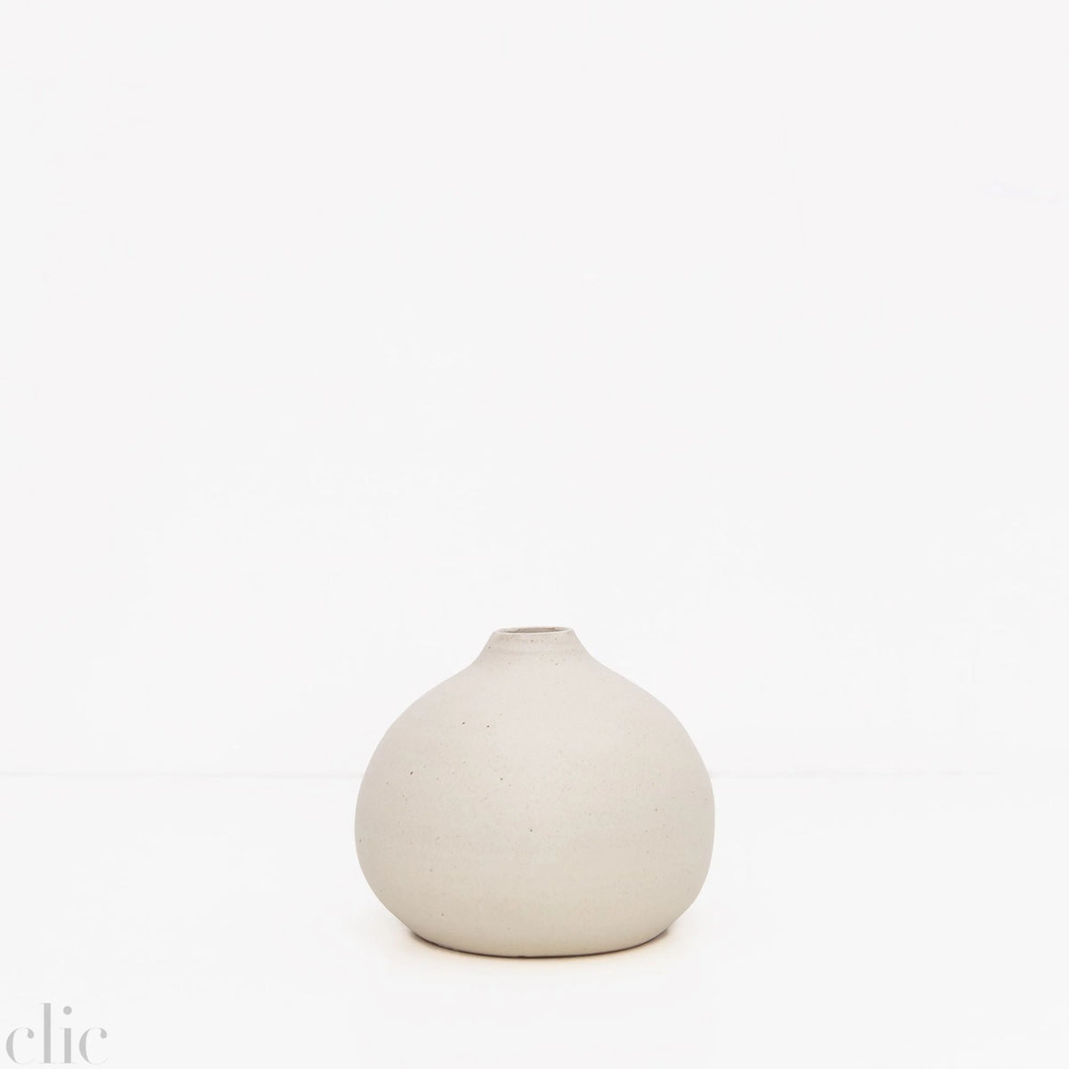 Vessel #11 in White, from Tracie Hervy