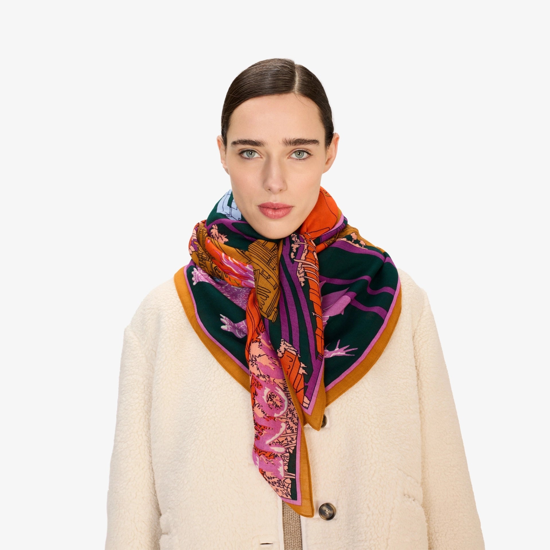 Carre 130 Vegas in Purple, from Inoui Editions