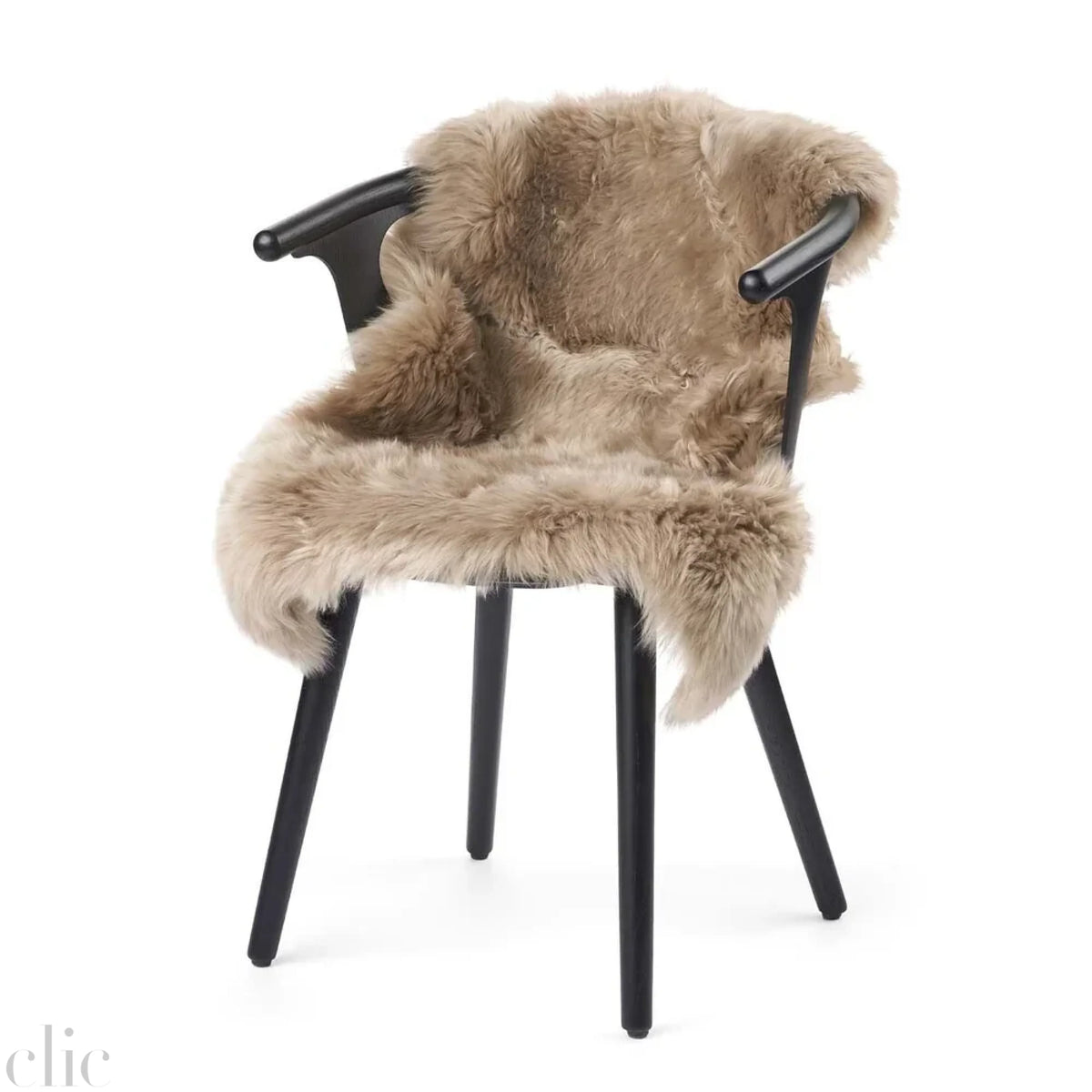 Long Wool Sheepskin Rug in Taupe
