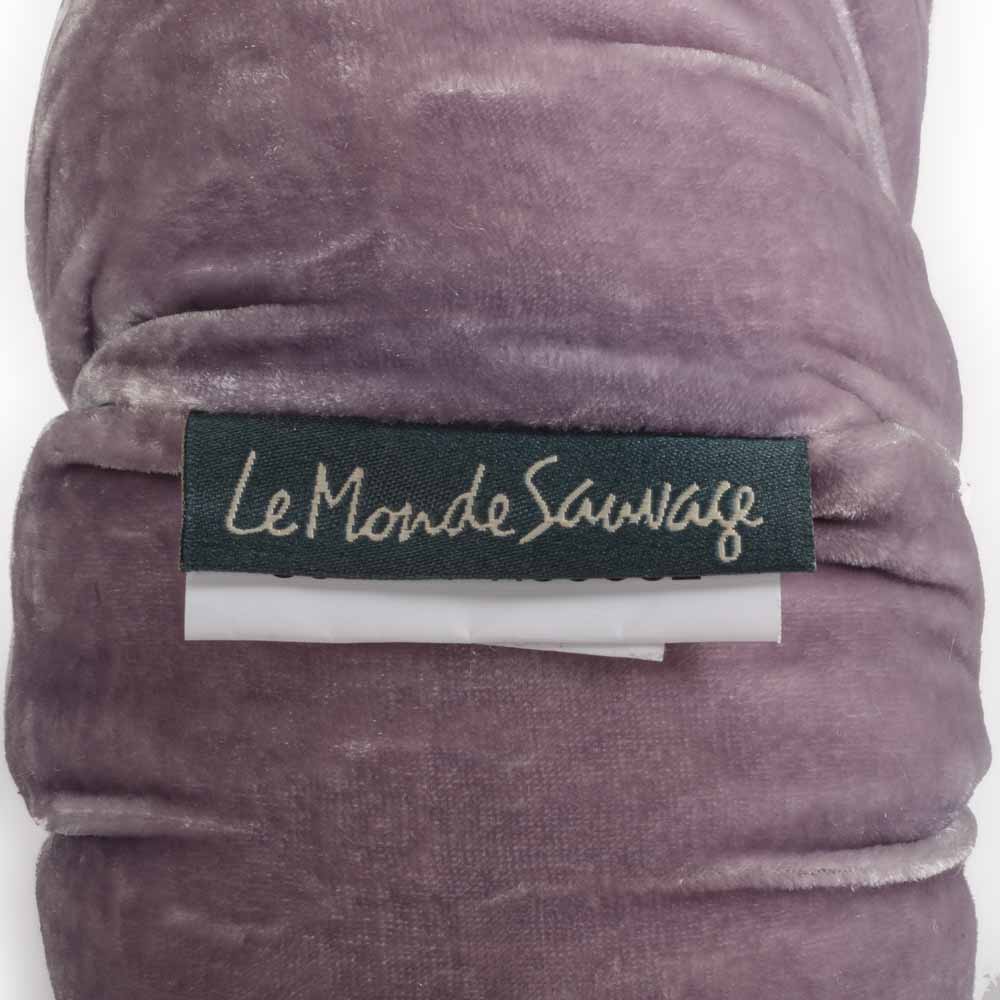 Sweet Coushion Kyushu, from Le Monde Sauvage by Beatrice Laval
