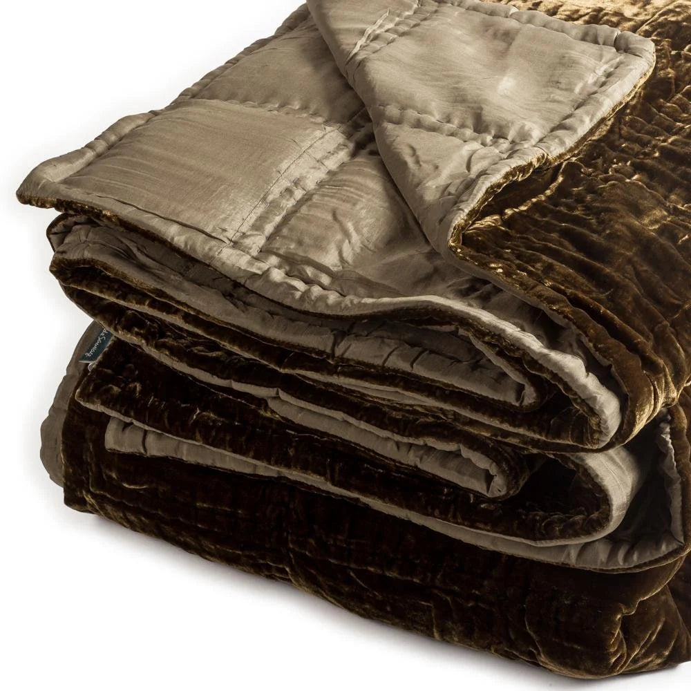 Goa by Night Quilt in Owaka, from Le Monde Sauvage by Beatrice Laval