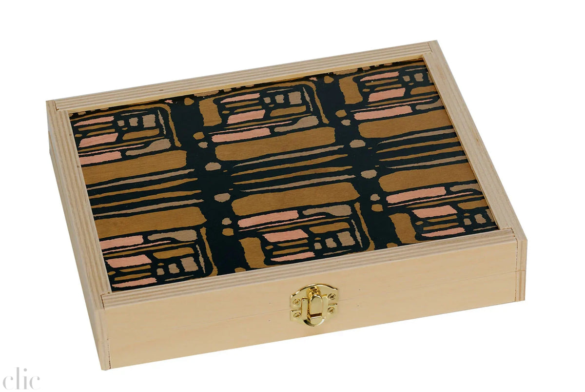 Rue Travel Backgammon Set in Olive, from Wolfum
