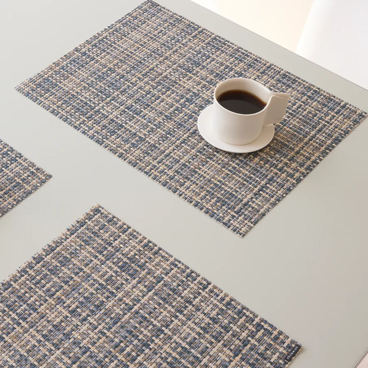 Mini Basket Tablemat in Bon Bon