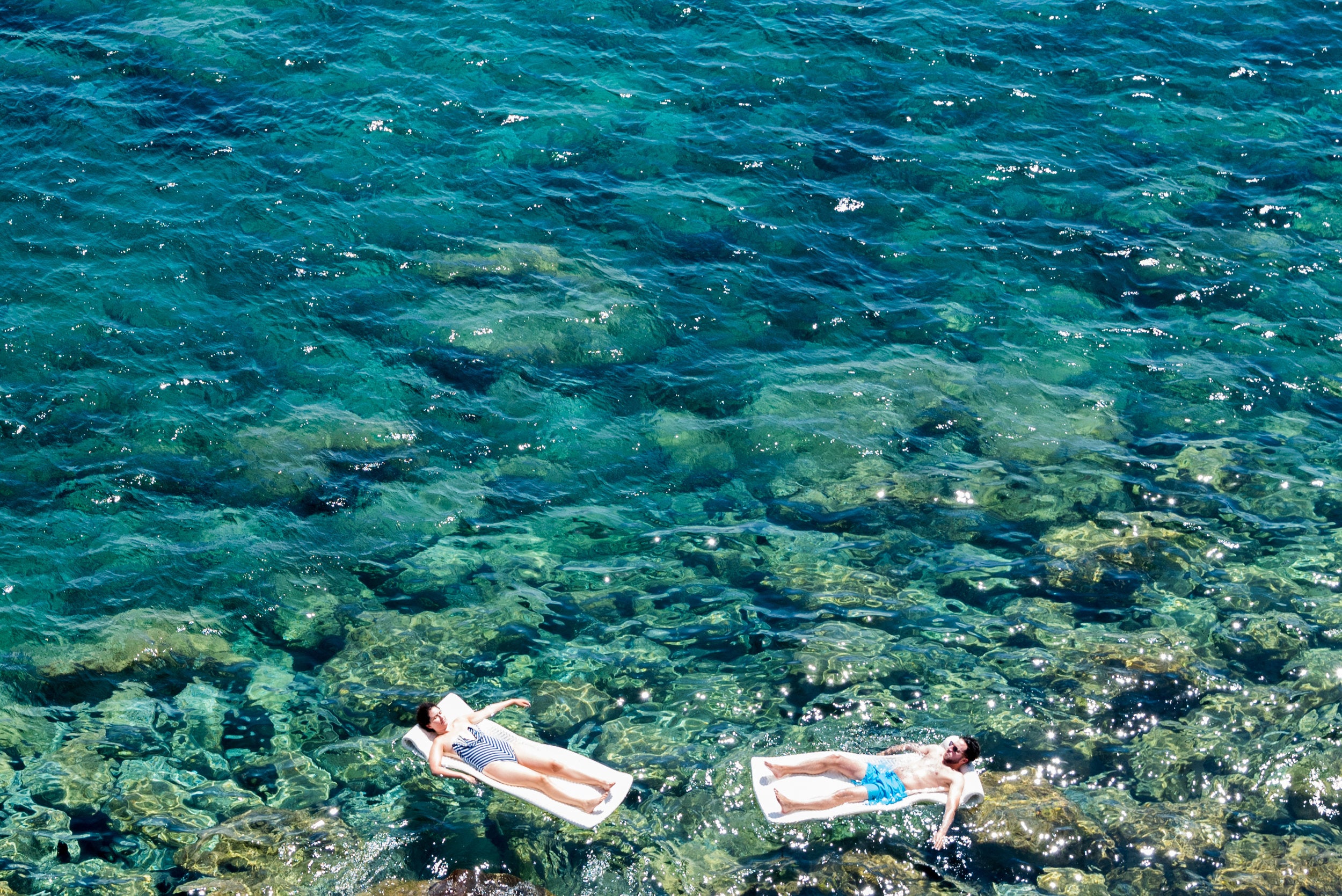 Floating, Il Pellicano by Juliette Charvet