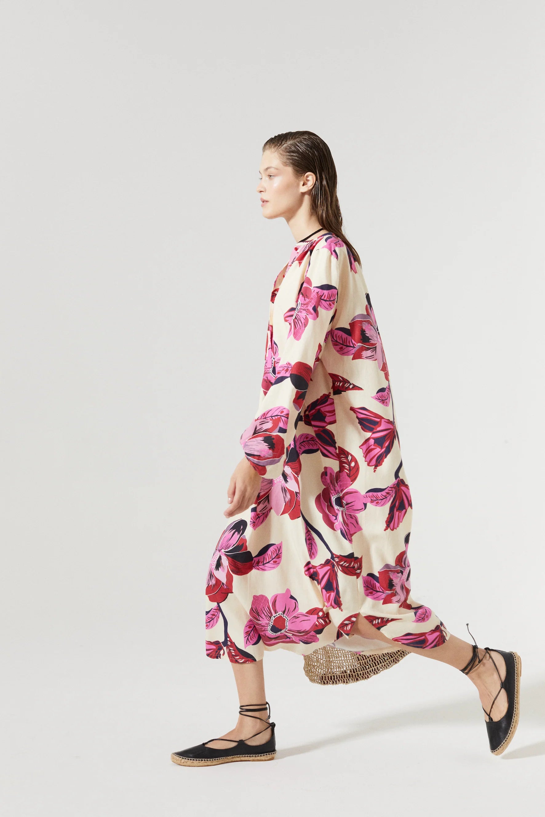 Exploring Lanhtropy: A Fusion of Style, Sustainability, and Purpose