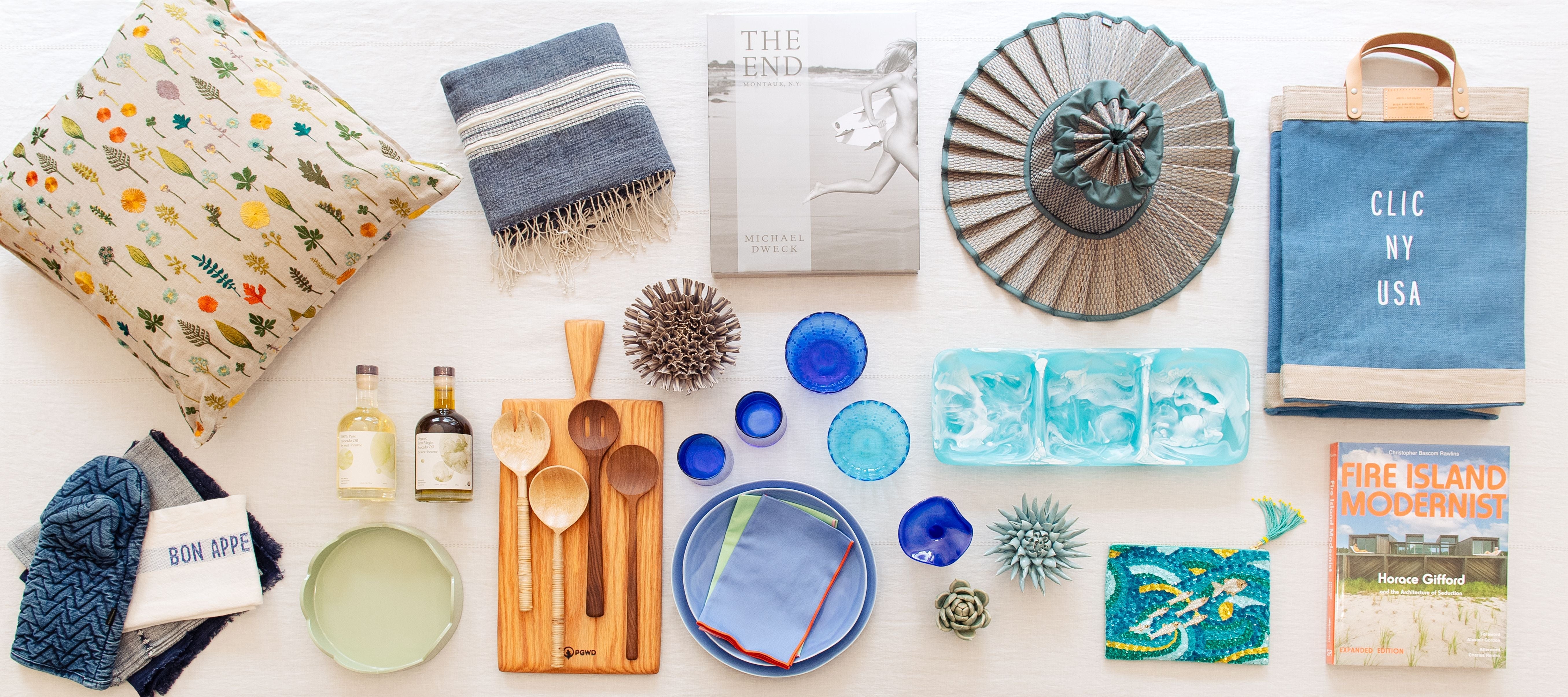 Blog: Labor Day Gatherings with Style