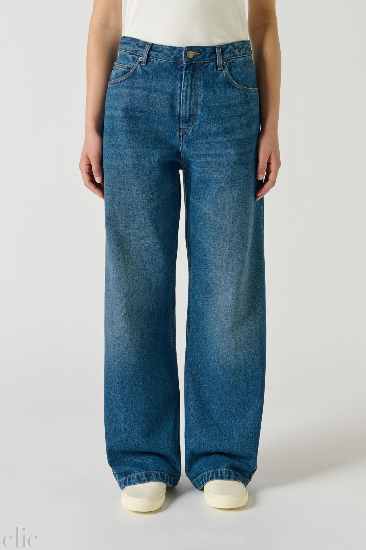 Calvin Jeans in Bleu Delave Denim, from Soeur