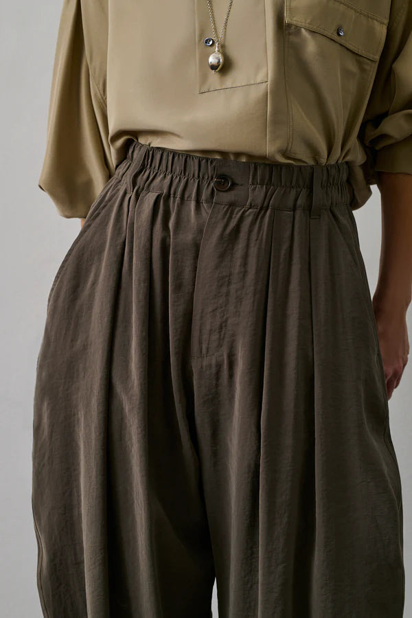 Vernon Pants in Taupe, from Soeur