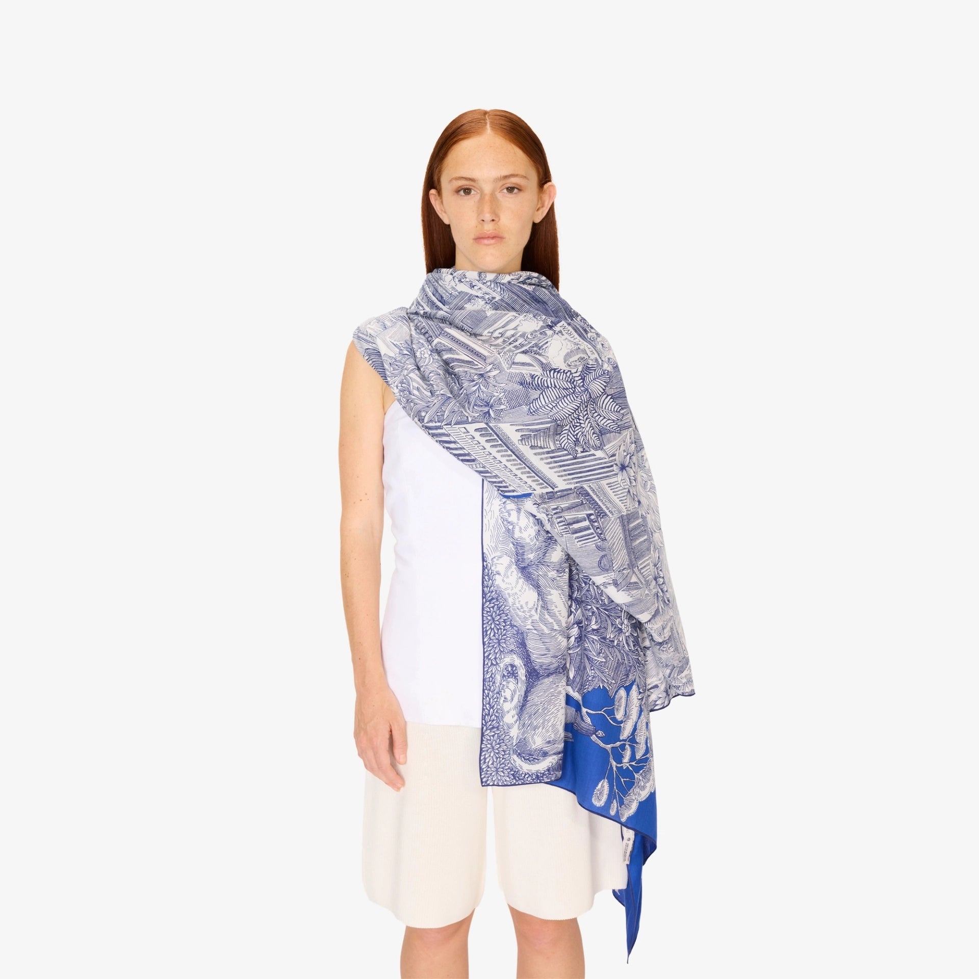 Etole 100 Piranesi in Blue, from Inoui Editions