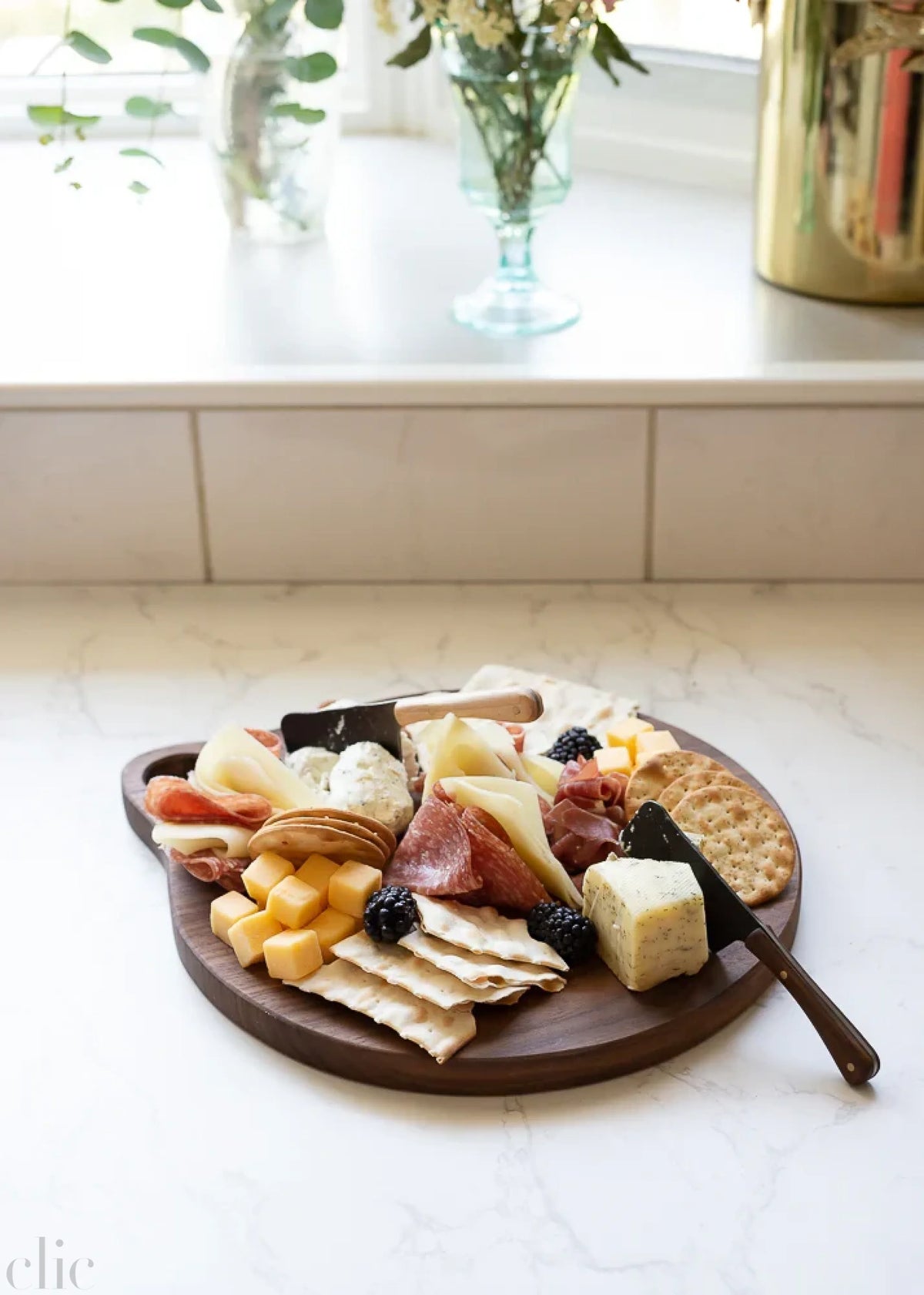 Round Cheese Board in Walnut