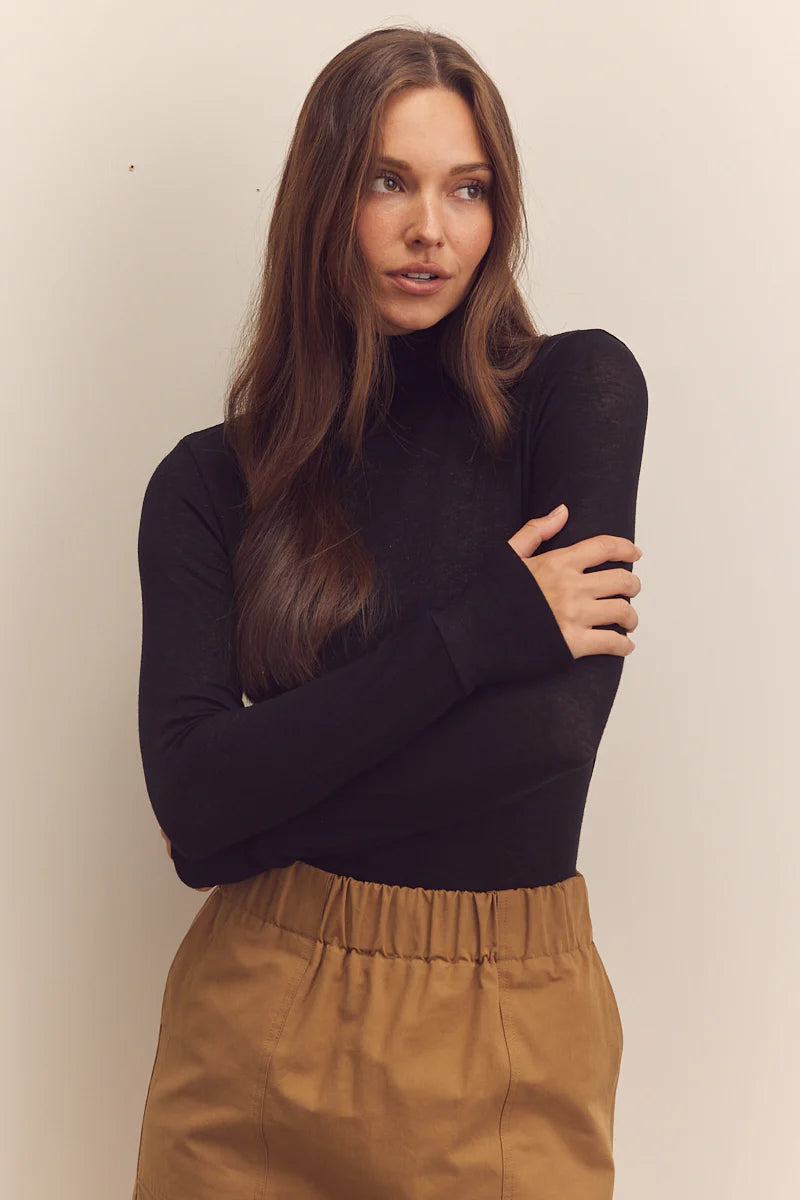 Wool Blend Lightweight Knit Turtleneck in Black, from Amente