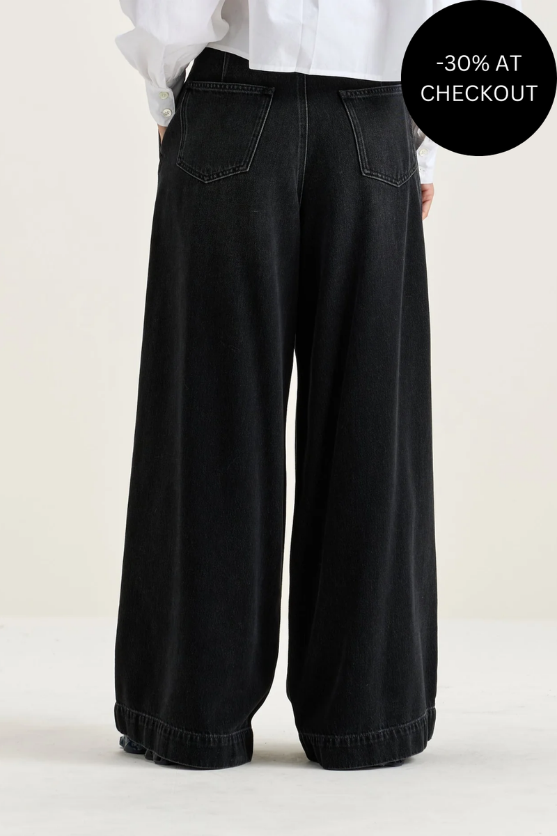 Pops Jeans in Black Stone, from Bellerose