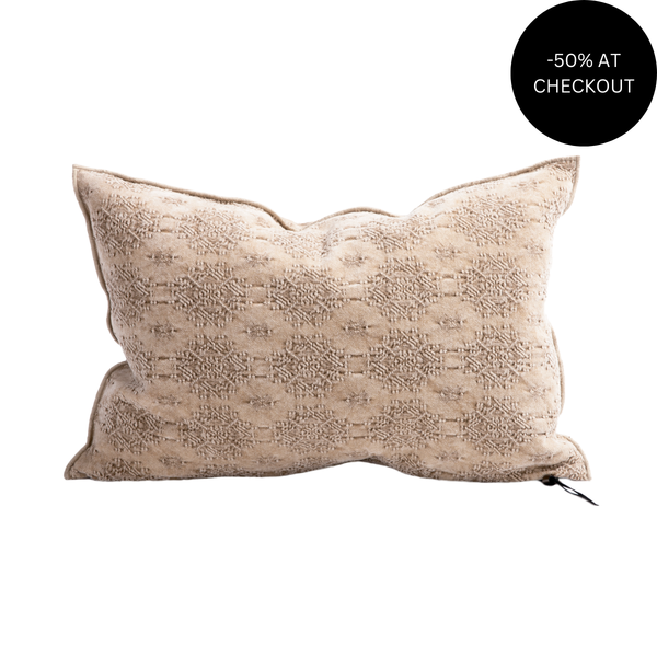 Kilim Jacquard Nude Pillow 40x60, from Maison De Vacances